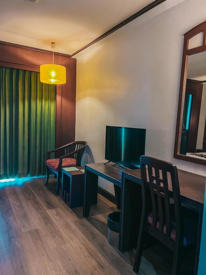 Neo Hatyai Hotel Хатъяй Экстерьер фото